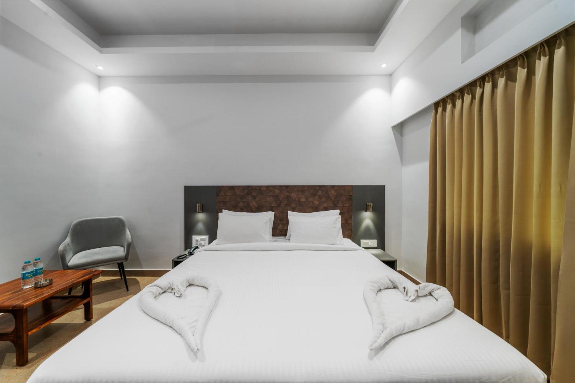 Hotel Gsr Tumkur Exteriér fotografie