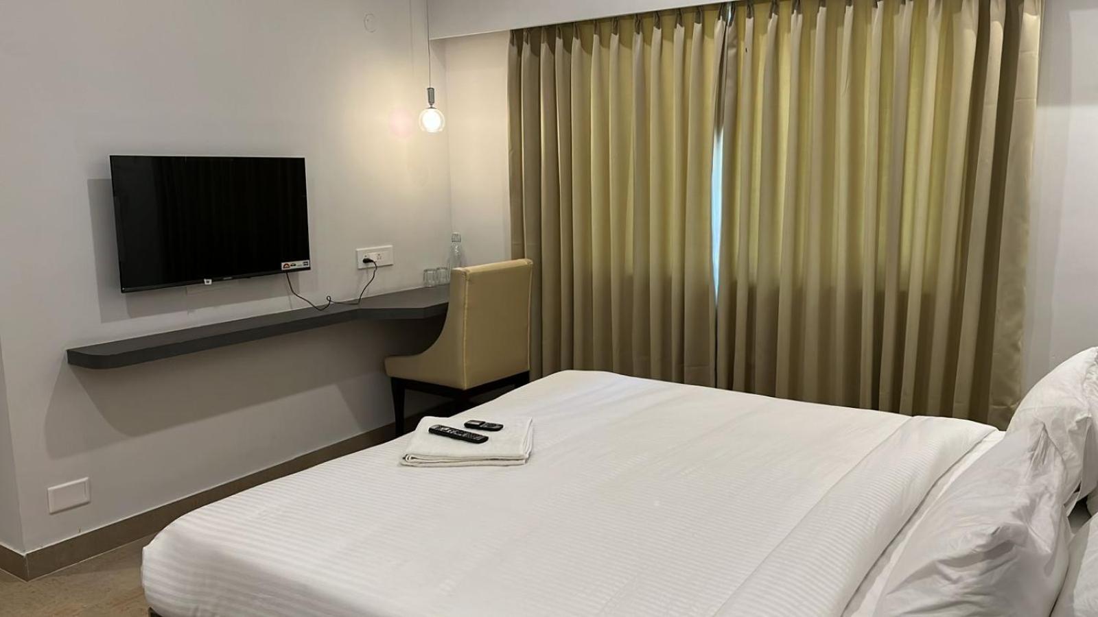 Hotel Gsr Tumkur Exteriér fotografie