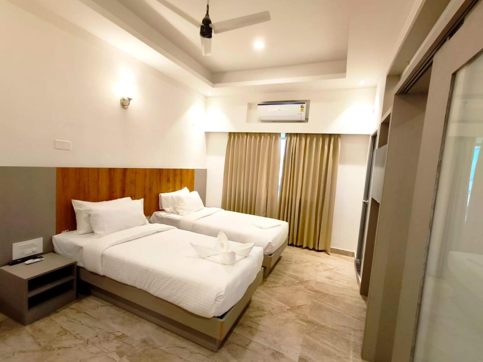 Hotel Gsr Tumkur Exteriér fotografie