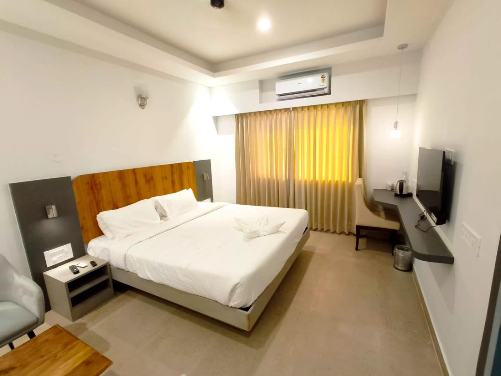 Hotel Gsr Tumkur Exteriér fotografie